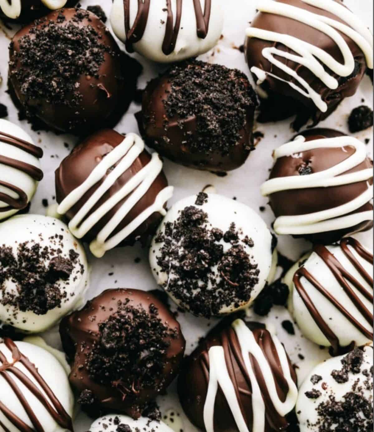 Close up view of the Oreo balls on a platter.