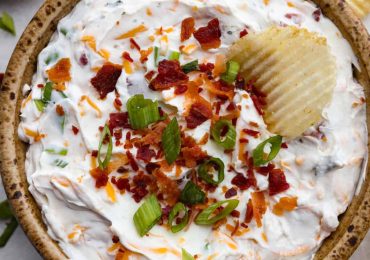 Creamy Crack Dip