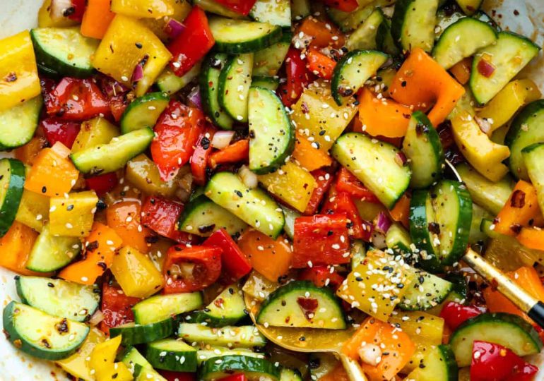 Crunchy Cucumber and Bell Pepper Salad