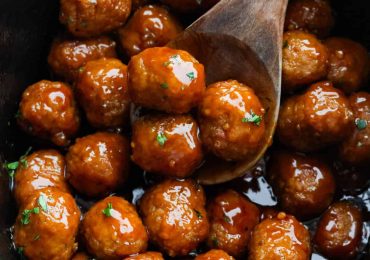 Slow Cooker Bourbon Meatballs
